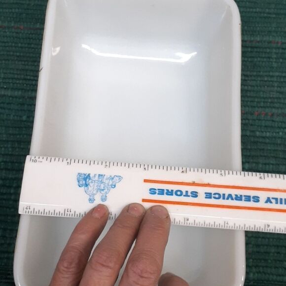 VTG Anchor Hocking Fire King Vegetable Fruit Pattern 1 qt. Loaf/Casserole Dish - Picture 7 of 7